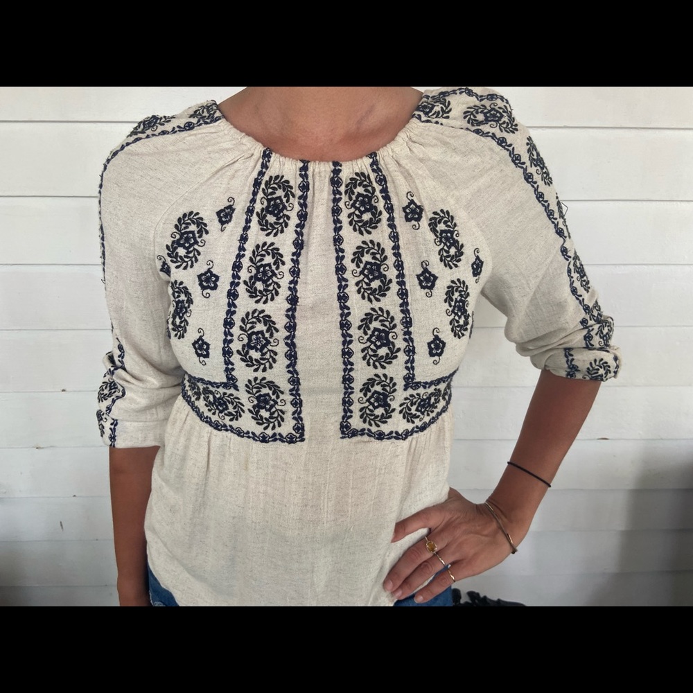 Zara Embroidered Peasant Blouse sz M
